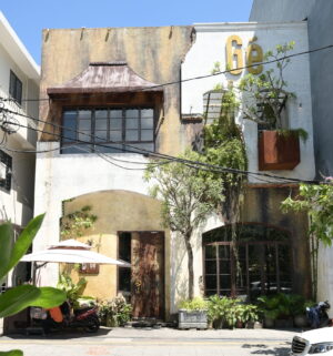 Gé Cafe - Lê Hồng Phong